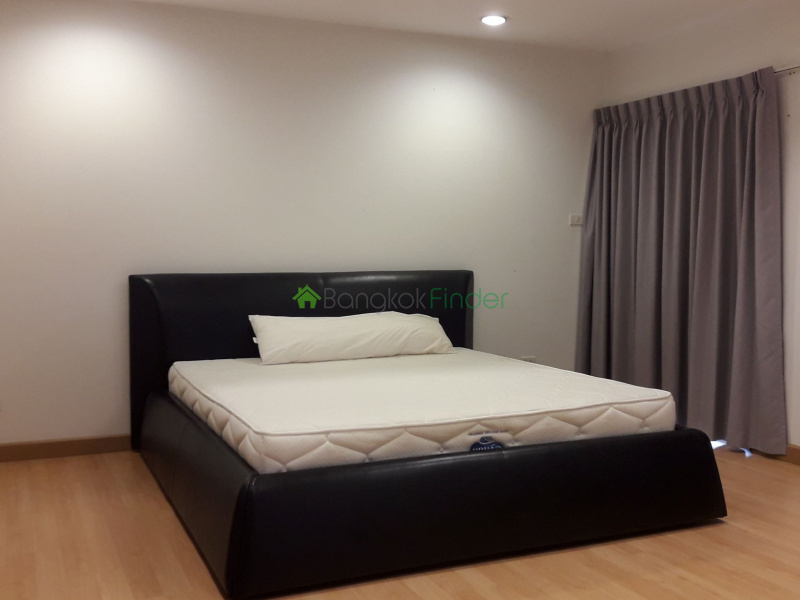 Phromphong, Bangkok, Thailand, 3 Bedrooms Bedrooms, ,4 BathroomsBathrooms,Town House,For Rent,7119