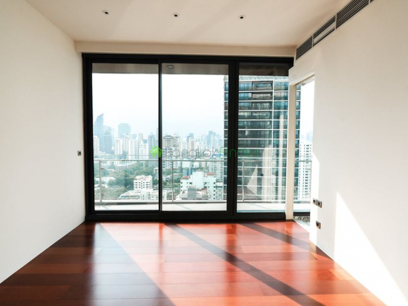 Thonglor, Bangkok, Thailand, 3 Bedrooms Bedrooms, ,3 BathroomsBathrooms,Condo,For Rent,Khun by Yoo,7120