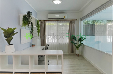 Pattanakarn, Bangkok, Thailand, 3 Bedrooms Bedrooms, ,3 BathroomsBathrooms,House,For Rent,7121