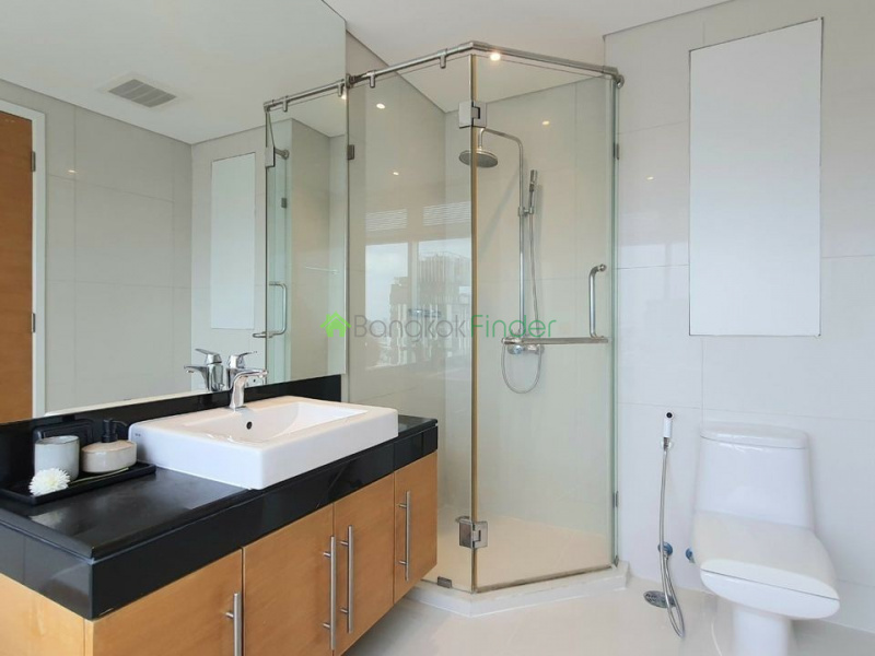 Ekamai, Bangkok, Thailand, 2 Bedrooms Bedrooms, ,2 BathroomsBathrooms,Condo,For Rent,Fullerton,7123