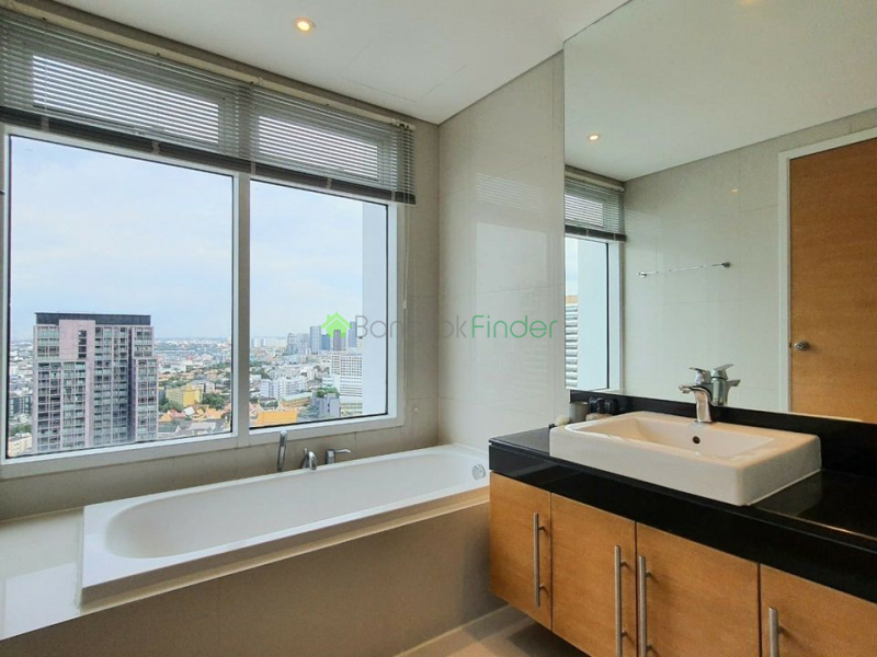 Ekamai, Bangkok, Thailand, 2 Bedrooms Bedrooms, ,2 BathroomsBathrooms,Condo,For Rent,Fullerton,7123