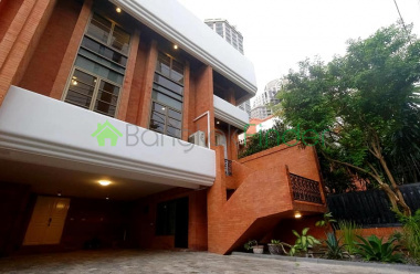 Ploenchit, Bangkok, Thailand, 3 Bedrooms Bedrooms, ,3 BathroomsBathrooms,Town House,For Rent,7126