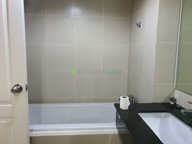 Rama 9, Bangkok, Thailand, 3 Bedrooms Bedrooms, ,3 BathroomsBathrooms,Condo,For Rent,Belle Grand Rama 9,7134