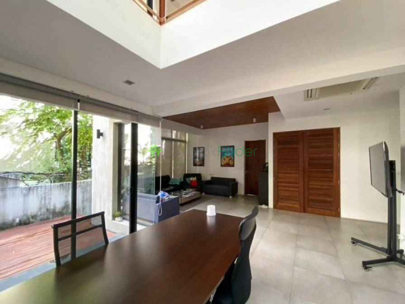 Phromphong, Bangkok, Thailand, 3 Bedrooms Bedrooms, ,3 BathroomsBathrooms,House,For Rent,7151