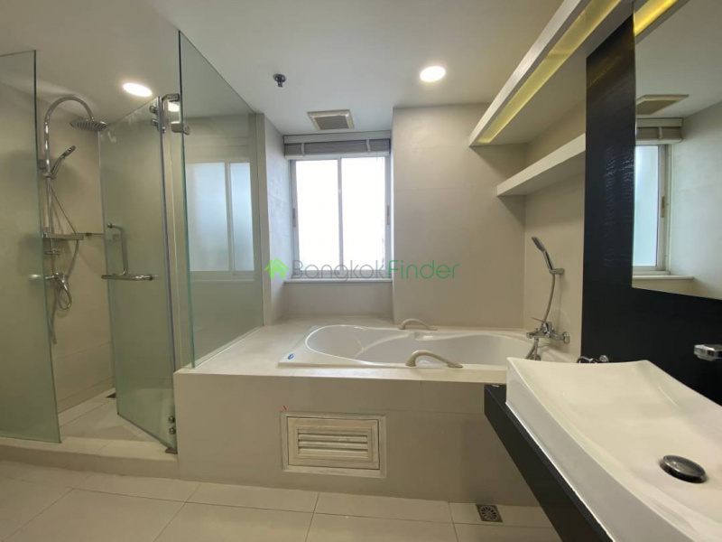 Sukhumvit-Phrom Phong, Phrom Phong, Bangkok, Thailand, 4 Bedrooms Bedrooms, ,4 BathroomsBathrooms,Condo,For Rent,33 Tower,Sukhumvit-Phrom Phong,7153