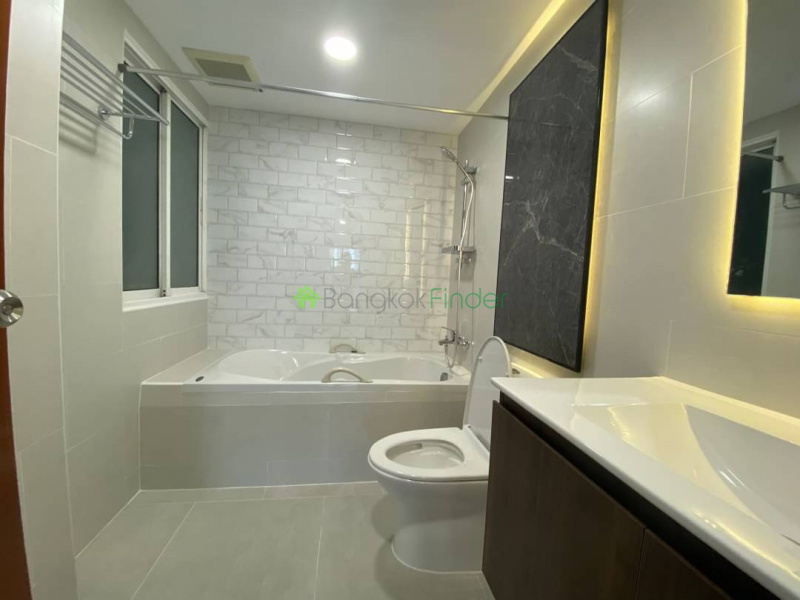 Sukhumvit-Phrom Phong, Phrom Phong, Bangkok, Thailand, 4 Bedrooms Bedrooms, ,4 BathroomsBathrooms,Condo,For Rent,33 Tower,Sukhumvit-Phrom Phong,7153