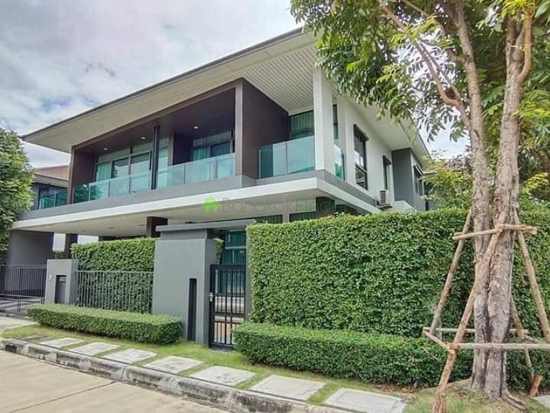 Ramkhamhaeng, Bangkok, Thailand, 5 Bedrooms Bedrooms, ,4 BathroomsBathrooms,House,For Sale,7154