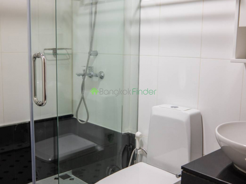 Ploenchit, Bangkok, Thailand, 2 Bedrooms Bedrooms, ,2 BathroomsBathrooms,Condo,For Rent,Urbana Langsuan,7159