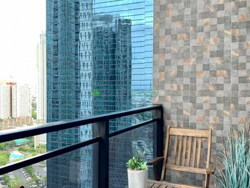 Ratchadaphisek, Bangkok, Thailand, 3 Bedrooms Bedrooms, ,3 BathroomsBathrooms,Condo,For Rent,Ivy Ampio,7163