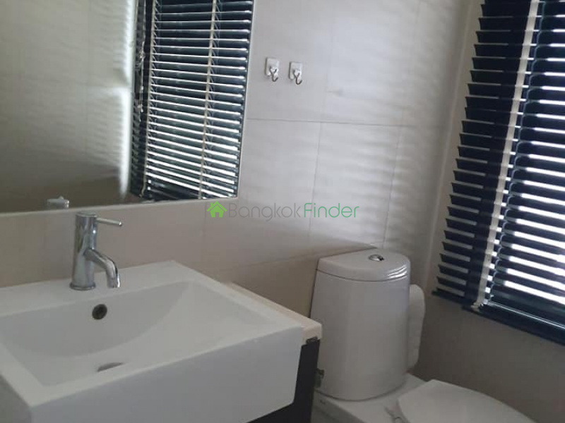 Sukhumvit, Bangkok, Thailand, 1 Bedroom Bedrooms, ,1 BathroomBathrooms,Condo,For Rent,Noble Solo ,7164