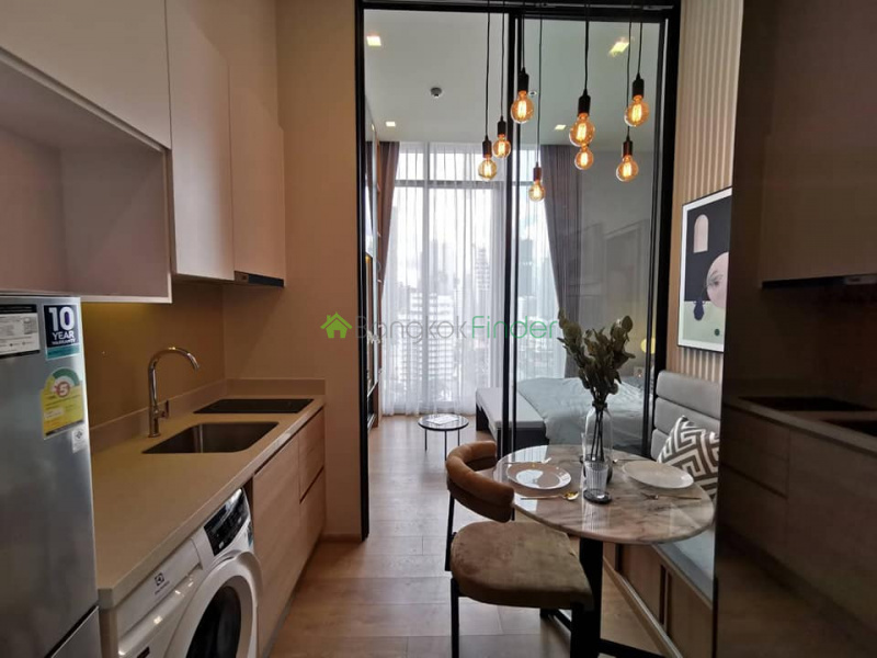 Sukhumvit, Bangkok, Thailand, 1 Bedroom Bedrooms, ,1 BathroomBathrooms,Condo,For Rent,Noble Around,7172