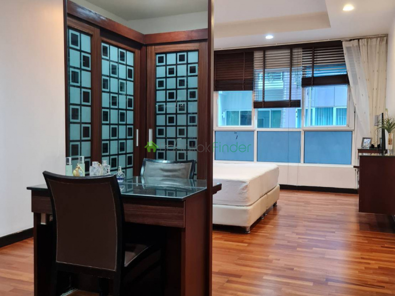 Ekamai, Bangkok, Thailand, 2 Bedrooms Bedrooms, ,2 BathroomsBathrooms,Condo,For Rent,Avenue 61,7183