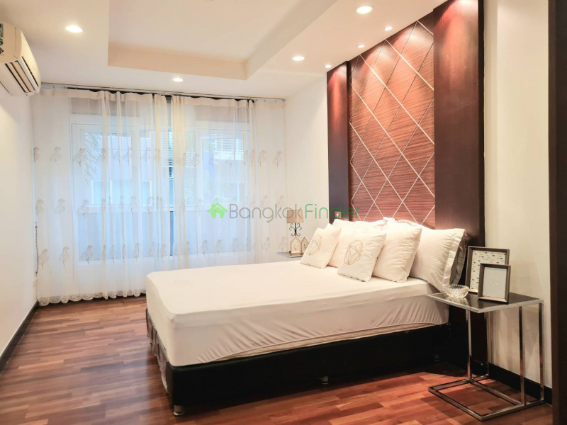 Ekamai, Bangkok, Thailand, 2 Bedrooms Bedrooms, ,2 BathroomsBathrooms,Condo,For Rent,Avenue 61,7183