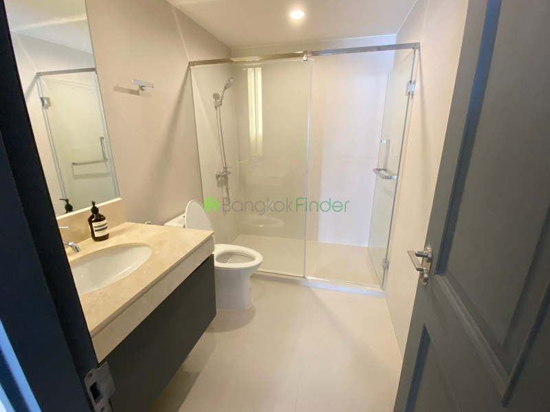 Ploenchit, Bangkok, Thailand, 2 Bedrooms Bedrooms, ,2 BathroomsBathrooms,Condo,For Rent,Noble Above Ruamrudee,7184