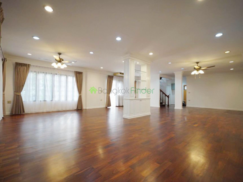 Srinakarin, Bangna-Srinakarin, Bangkok, Thailand, 4 Bedrooms Bedrooms, ,5 BathroomsBathrooms,House,For Rent,Srinakarin,7216