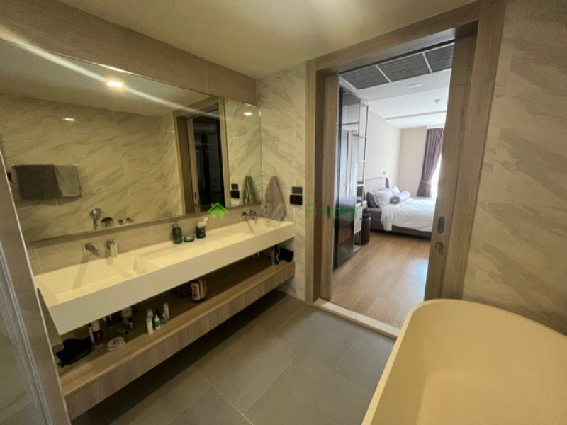 Asoke, Bangkok, Thailand, 2 Bedrooms Bedrooms, ,2 BathroomsBathrooms,Condo,For Rent,Fynn,7217