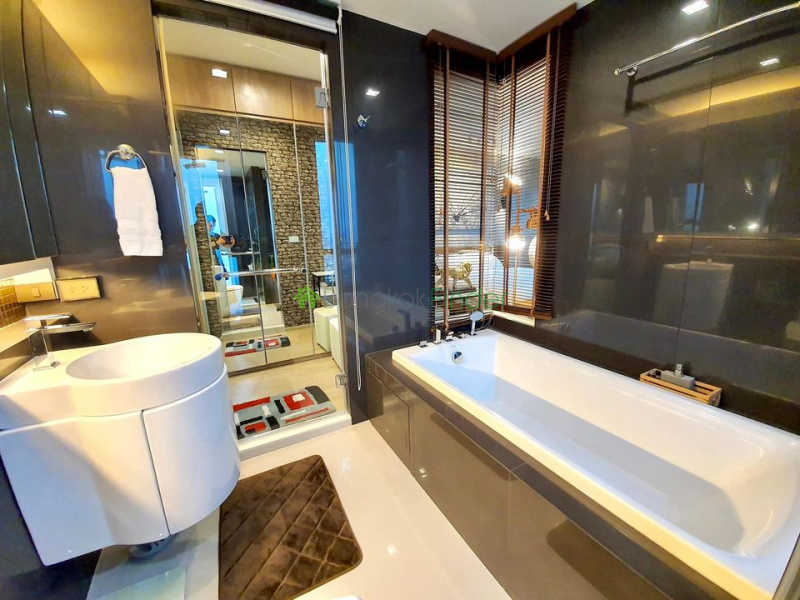Sathorn, Bangkok, Thailand, 1 Bedroom Bedrooms, ,1 BathroomBathrooms,Condo,For Rent,Rhythm Sathorn-Narathiwas,7228