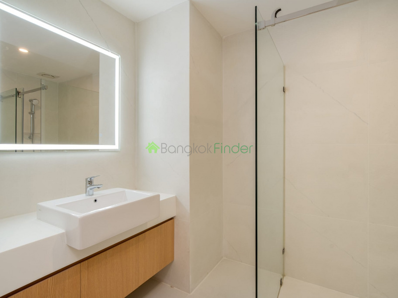 Thonglor, Bangkok, Thailand, 2 Bedrooms Bedrooms, ,2 BathroomsBathrooms,Condo,For Rent,Von Napa,7234
