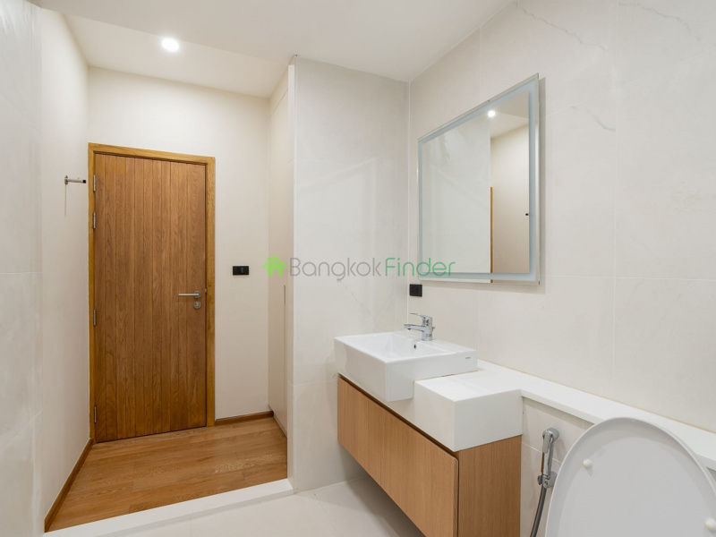 Thonglor, Bangkok, Thailand, 2 Bedrooms Bedrooms, ,2 BathroomsBathrooms,Condo,For Rent,Von Napa,7234