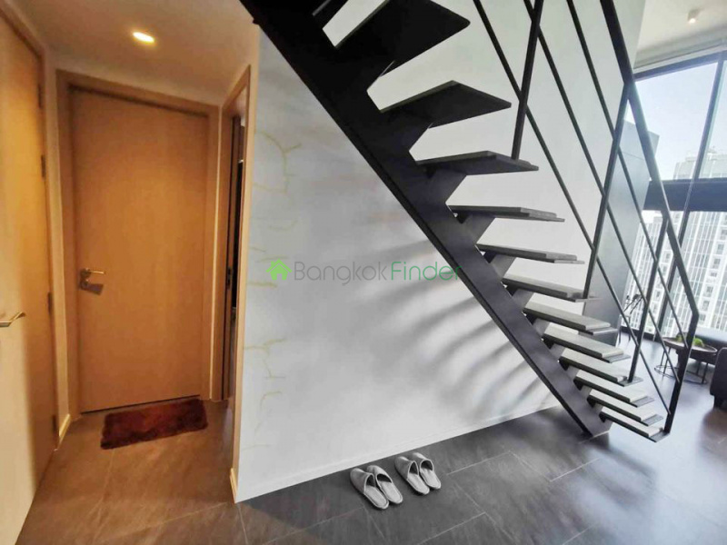 Silom, Bangkok, Thailand, 2 Bedrooms Bedrooms, ,1 BathroomBathrooms,Condo,For Rent,The Lofts Silom,7240