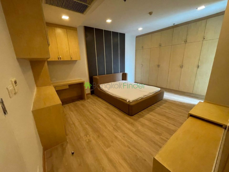 Ekamai, Bangkok, Thailand, 2 Bedrooms Bedrooms, ,3 BathroomsBathrooms,Condo,For Rent,Nusasiri,7248