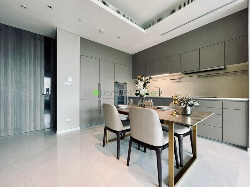Tonson, Bangkok, Thailand, 1 Bedroom Bedrooms, ,1 BathroomBathrooms,Condo,For Rent,Sindhorn Residence,7259