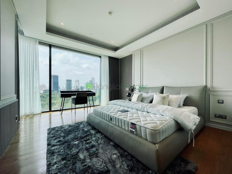 Tonson, Bangkok, Thailand, 1 Bedroom Bedrooms, ,1 BathroomBathrooms,Condo,For Rent,Sindhorn Residence,7259