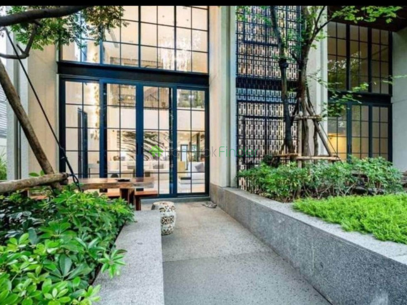 Asoke, Bangkok, Thailand, 4 Bedrooms Bedrooms, 0 ,5 BathroomsBathrooms,House,For Rent,7283
