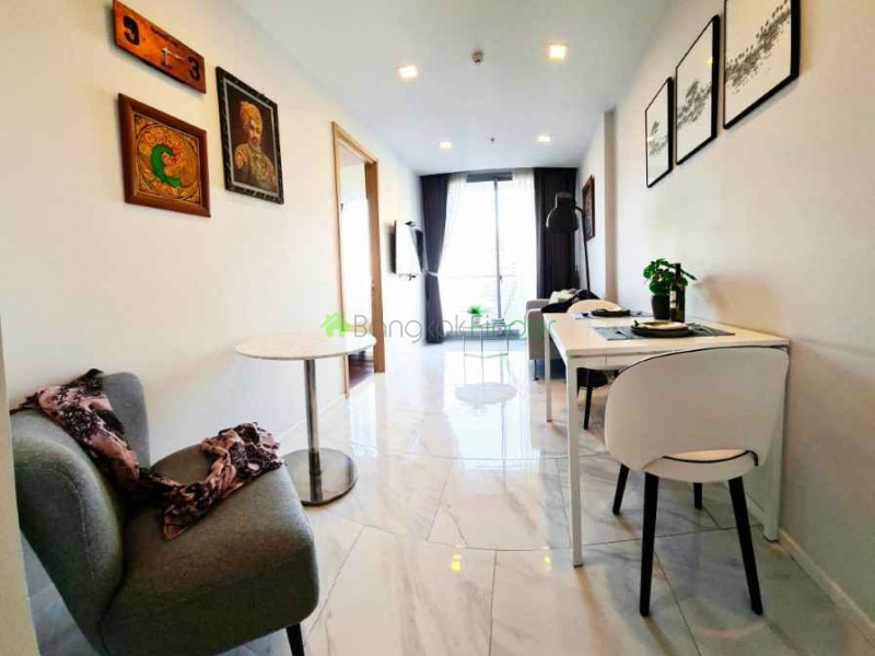 Nana, Bangkok, Thailand, 2 Bedrooms Bedrooms, ,2 BathroomsBathrooms,Condo,For Rent,Hyde 11,7304
