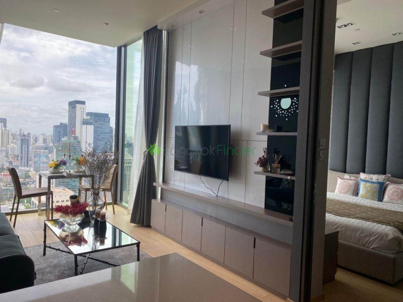 Chidlom, Bangkok, Thailand, 1 Bedroom Bedrooms, ,1 BathroomBathrooms,Condo,For Sale,28 Chidlom,7305