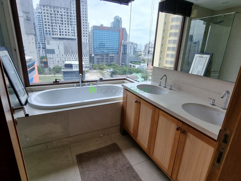 Phrompong, Bangkok, Thailand, 2 Bedrooms Bedrooms, ,2 BathroomsBathrooms,Condo,For Rent,The Emporio,7317