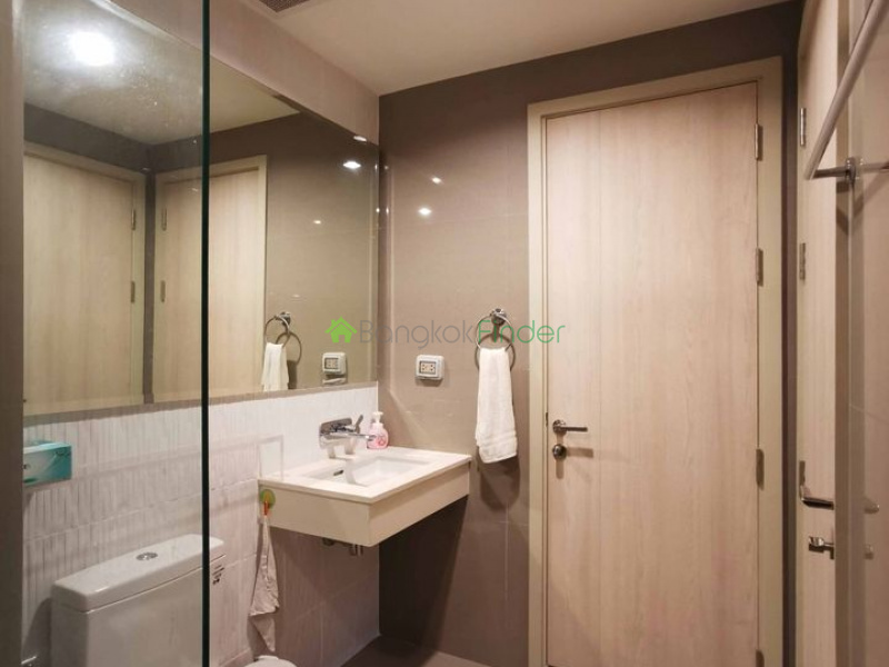 Ekamai, Bangkok, Thailand, 2 Bedrooms Bedrooms, ,2 BathroomsBathrooms,Condo,For Rent,Rhythm Sukhumvit 42,7320