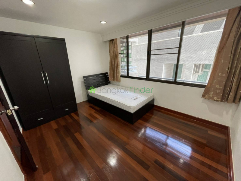 Phromphong, Bangkok, Thailand, 3 Bedrooms Bedrooms, ,2 BathroomsBathrooms,Condo,For Rent,Academia Grand Tower,7326