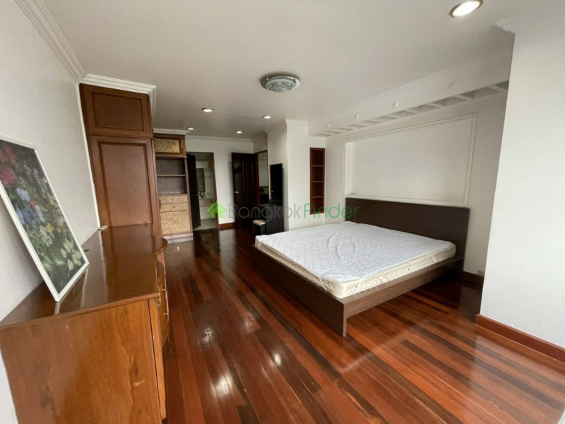 Phromphong, Bangkok, Thailand, 3 Bedrooms Bedrooms, ,2 BathroomsBathrooms,Condo,For Rent,Academia Grand Tower,7326