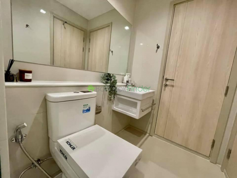Wireless, Bangkok, Thailand, 2 Bedrooms Bedrooms, ,2 BathroomsBathrooms,Condo,For Rent,Life One Wireless,7332