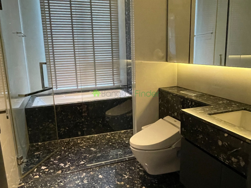 Thonglor, Bangkok, Thailand, 2 Bedrooms Bedrooms, ,2 BathroomsBathrooms,Condo,For Rent,Beatniq,7339