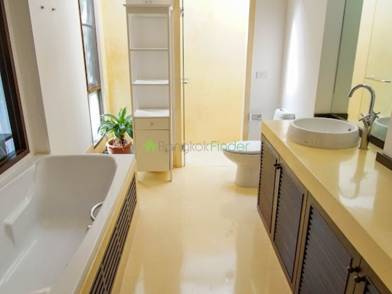 Sukhumvit-Phrom Phong, Phrom Phong, Bangkok, Thailand, 3 Bedrooms Bedrooms, ,3 BathroomsBathrooms,House,For Rent,Sukhumvit-Phrom Phong,7343