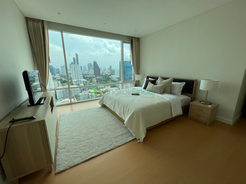 Ekamai, Bangkok, Thailand, 2 Bedrooms Bedrooms, ,2 BathroomsBathrooms,Condo,For Rent,Fullerton,7345