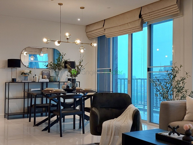 Ekamai, Bangkok, Thailand, 3 Bedrooms Bedrooms, ,3 BathroomsBathrooms,Condo,For Rent,Fullerton,7348