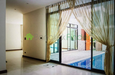 Sukhumvit, Phrom Phong, Thailand 10110, 4 Bedrooms Bedrooms, ,5 BathroomsBathrooms,House,For Rent,7350