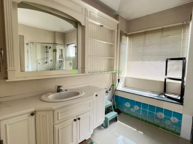 Bangna-Srinakarin, Bangkok, Thailand, 3 Bedrooms Bedrooms, ,3 BathroomsBathrooms,House,For Rent,7351