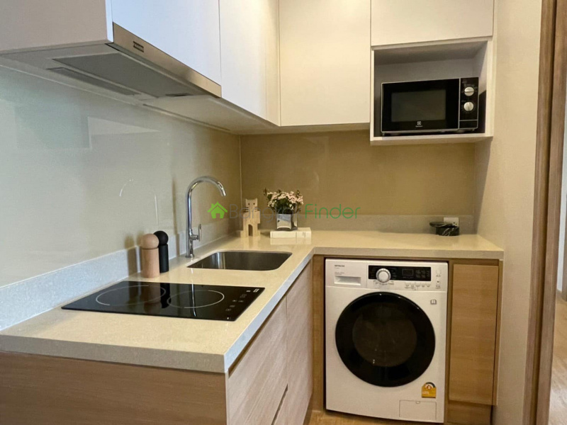 Phromphong, Bangkok, Thailand, 2 Bedrooms Bedrooms, ,2 BathroomsBathrooms,Condo,For Rent,Noble Around,7356