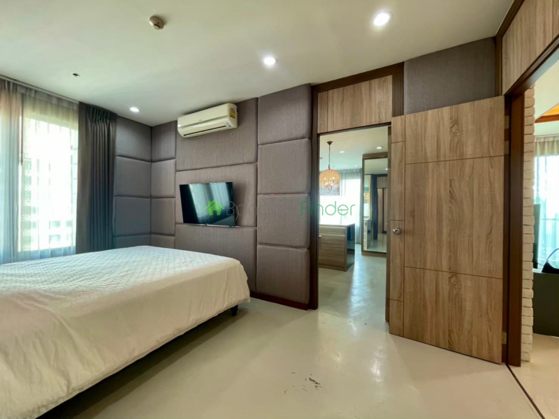 Petchaburi, Bangkok, Thailand, 3 Bedrooms Bedrooms, ,4 BathroomsBathrooms,Condo,For Rent,Villa Asoke,7360