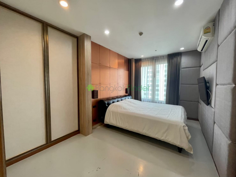 Petchaburi, Bangkok, Thailand, 3 Bedrooms Bedrooms, ,4 BathroomsBathrooms,Condo,For Rent,Villa Asoke,7360