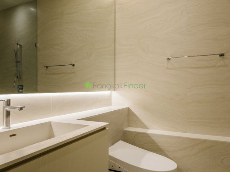 Thonglor, Bangkok, Thailand, 2 Bedrooms Bedrooms, ,2 BathroomsBathrooms,Condo,For Rent,The Strand,7367