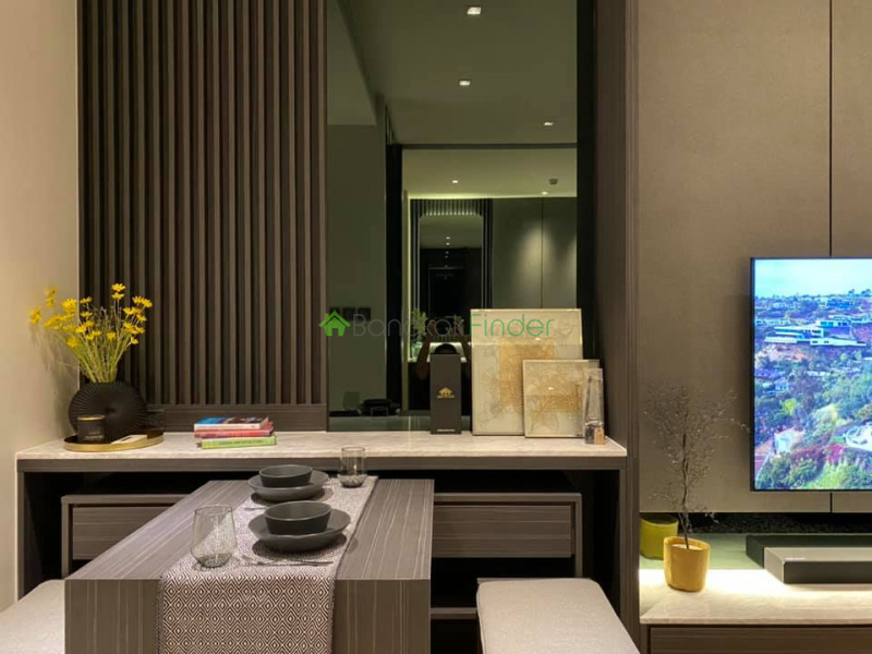 Sukhumvit 32, Bangkok, Thailand, 1 Bedroom Bedrooms, ,1 BathroomBathrooms,Condo,For Sale,Beatniq,7368