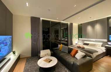 Sukhumvit 32, Bangkok, Thailand, 1 Bedroom Bedrooms, ,1 BathroomBathrooms,Condo,For Sale,Beatniq,7368