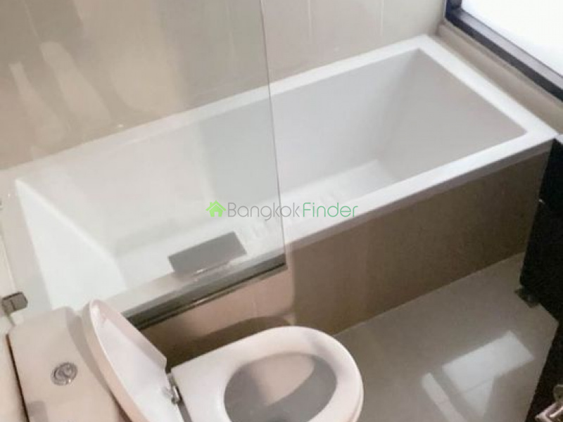 Sathorn, Bangkok, Thailand, 1 Bedroom Bedrooms, ,1 BathroomBathrooms,Condo,For Rent,Sathorn Garden,7374