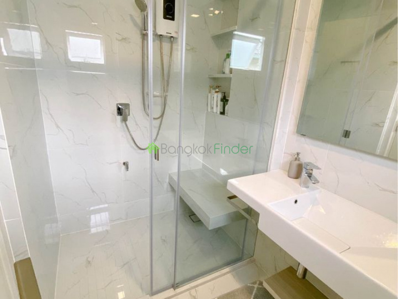 Prawet, Bangkok, Thailand, 4 Bedrooms Bedrooms, ,5 BathroomsBathrooms,House,For Rent,7384