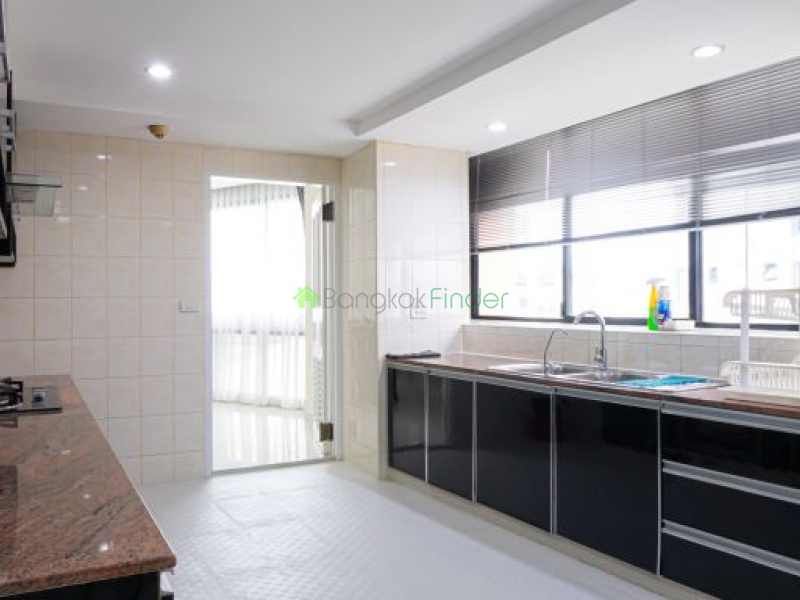 Sukhumvit 24, Bangkok, Thailand, 3 Bedrooms Bedrooms, ,3 BathroomsBathrooms,Condo,For Rent,President Park,7397